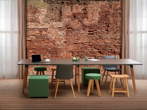 Jack table in lead colour
