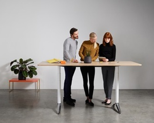 What is ergonomic office furniture?