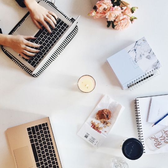 How to tackle the issues of hot-desking