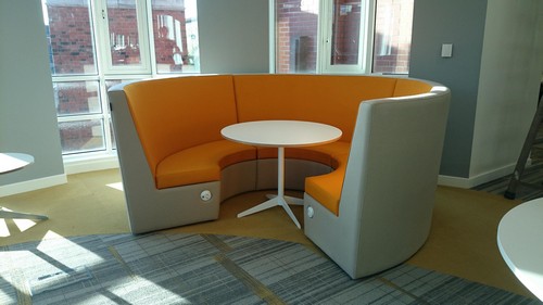 Stella Round Meeting Pod in grey and purple