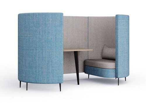 Delia 2-person meeting pod with 1 seat