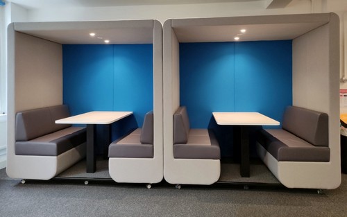 Bob Meeting Pods on wheels