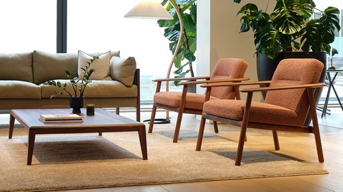Kato LOunge chair in brown fabric