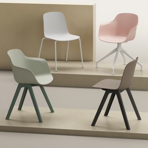 Loria Meeting Chairs Loria armchair and side chairs