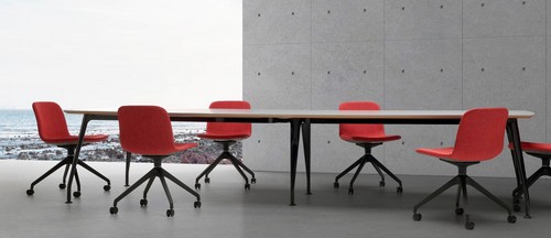 Bethan chairs with DNA meeting table
