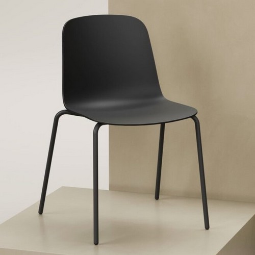 Loria side chair in all black