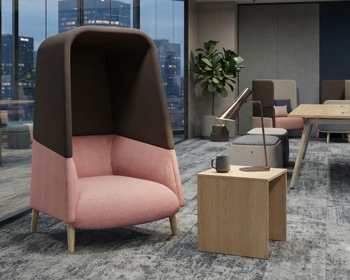 Nora Chair